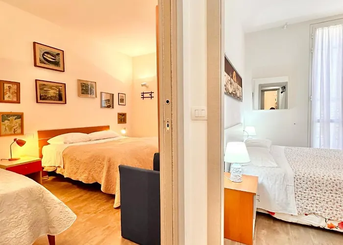 Dimora Concept - A Due Passi Dal Mare - Free Parking Apartamento *